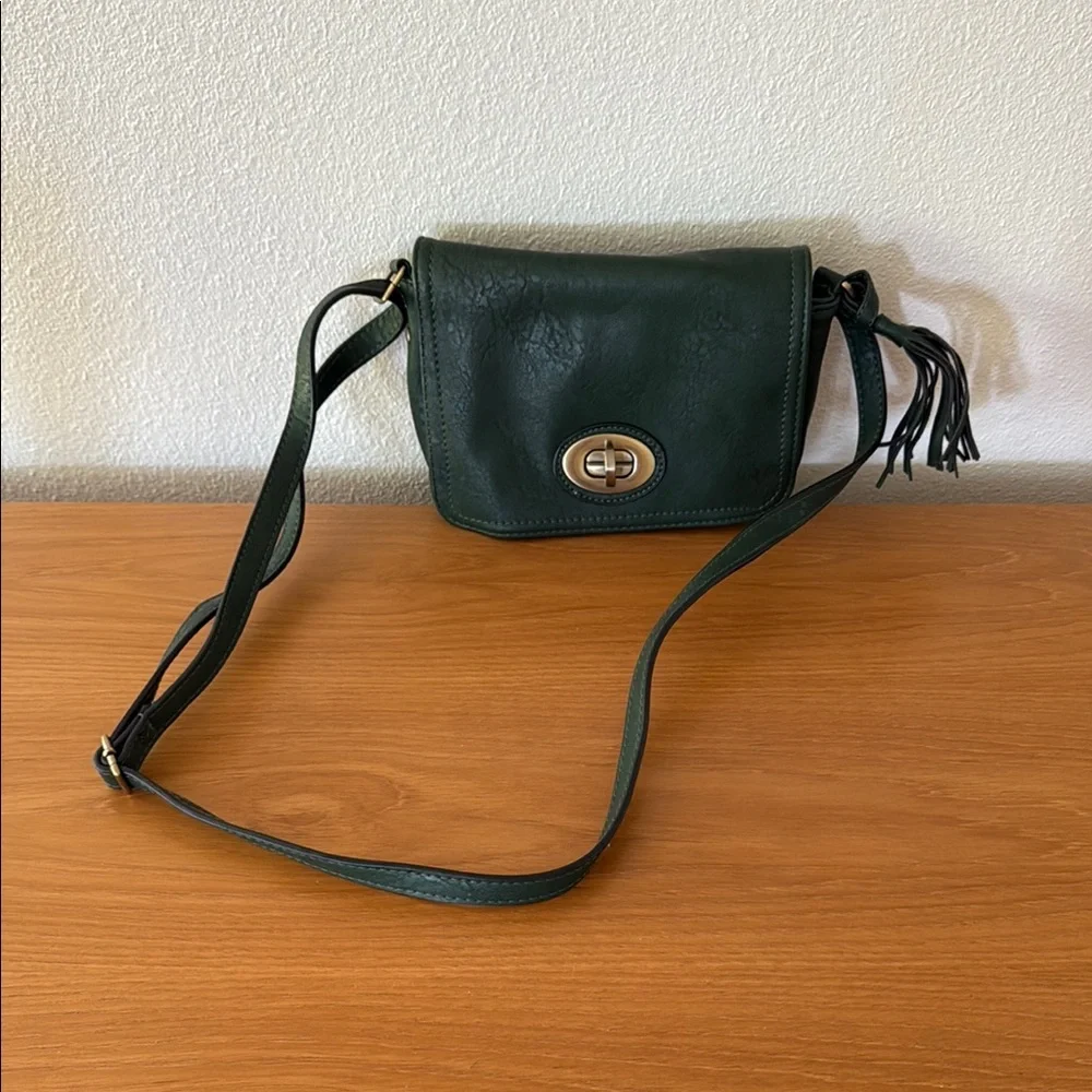 Green Leather Crossbody Bag - Picture 1 of 8